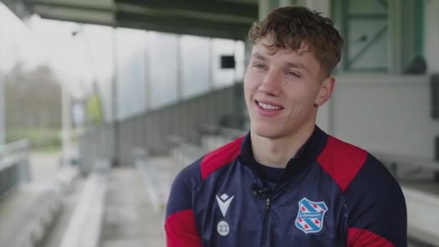 Bernt Klaverboer tijdens een eerder interview bij Heerenveen
